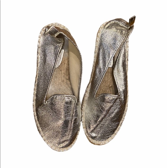 Primark Shoes Euc Primark Silver Vegan Leather 7 Flat Espadrille